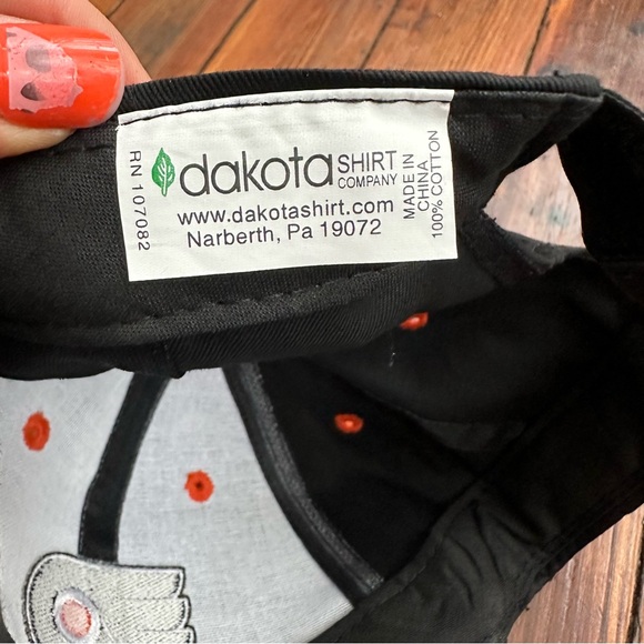 Vintage mid-2000s Dakota Shirt Companh Philadelphia Flyers black & orange hat - Picture 4 of 4
